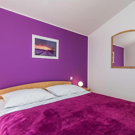 2 Bedroom Beautiful Apartment In Rukavac Rukavac  Esterno foto