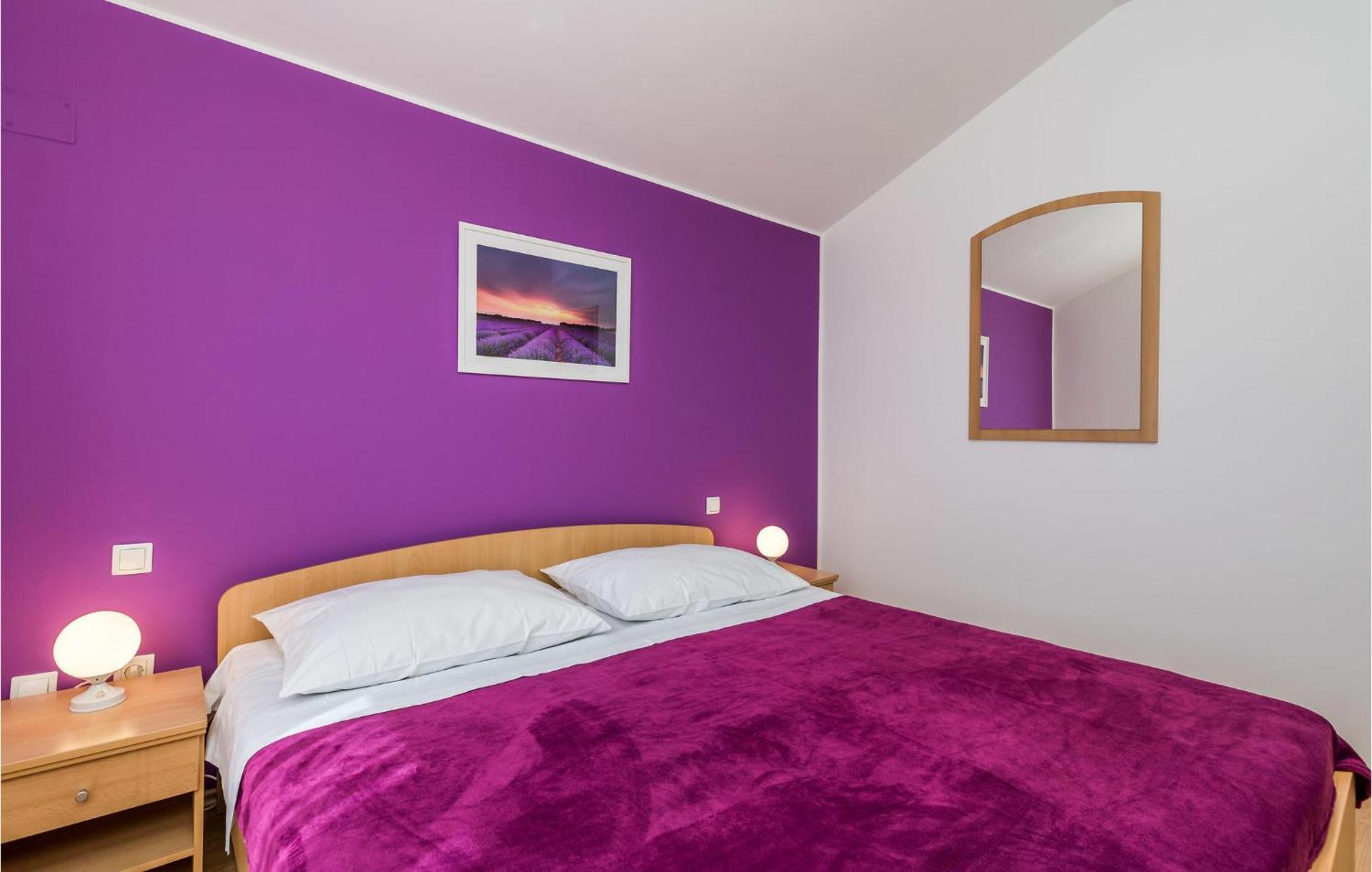 2 Bedroom Beautiful Apartment In Rukavac Rukavac  Esterno foto