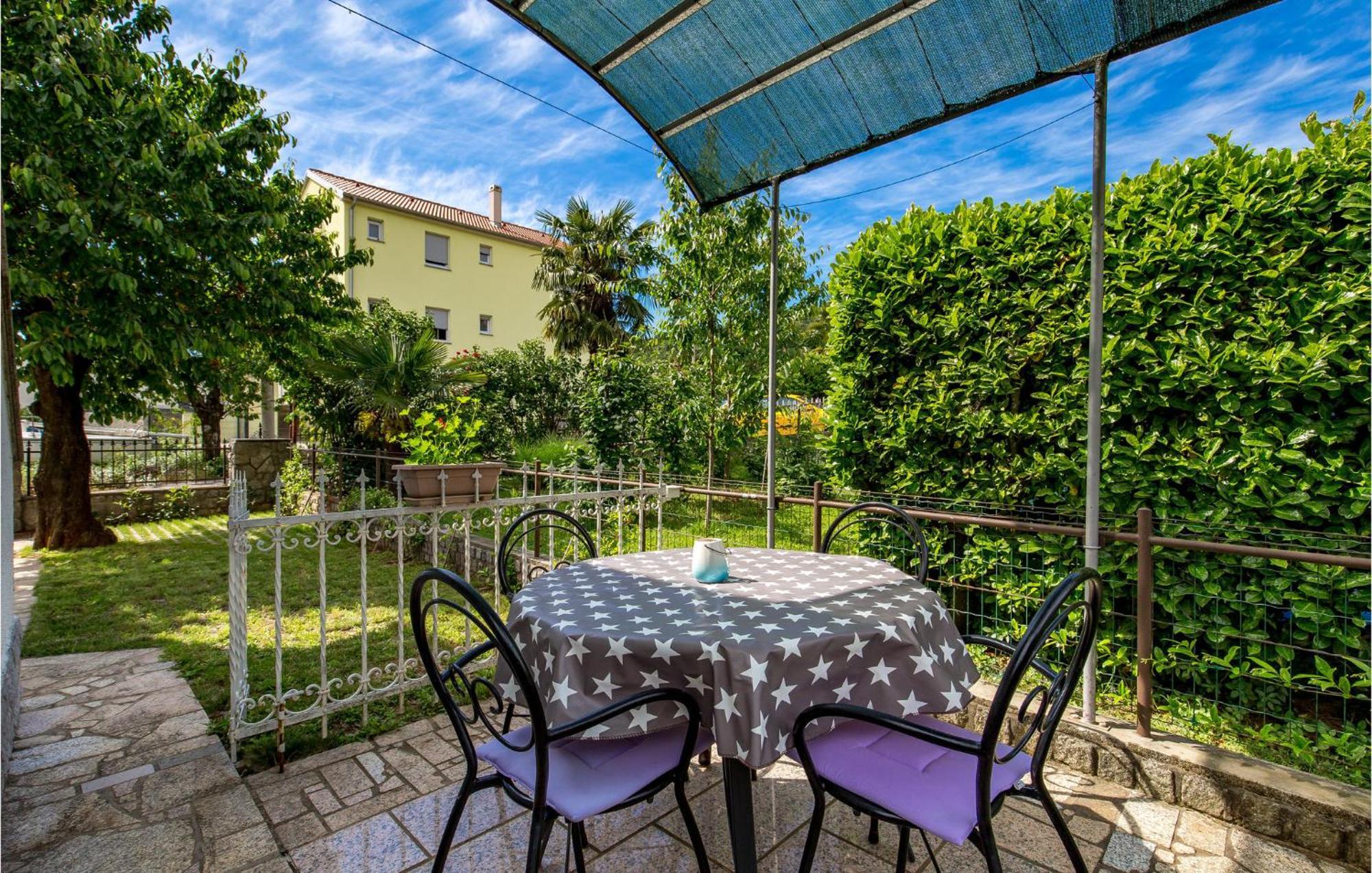 2 Bedroom Beautiful Apartment In Rukavac Rukavac  Esterno foto